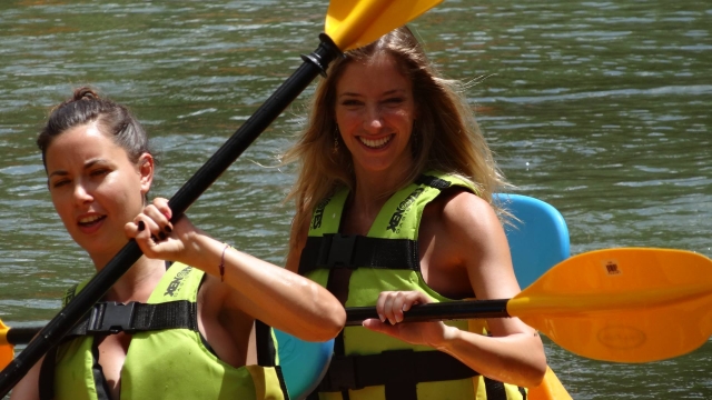  Profiter des kayaks 